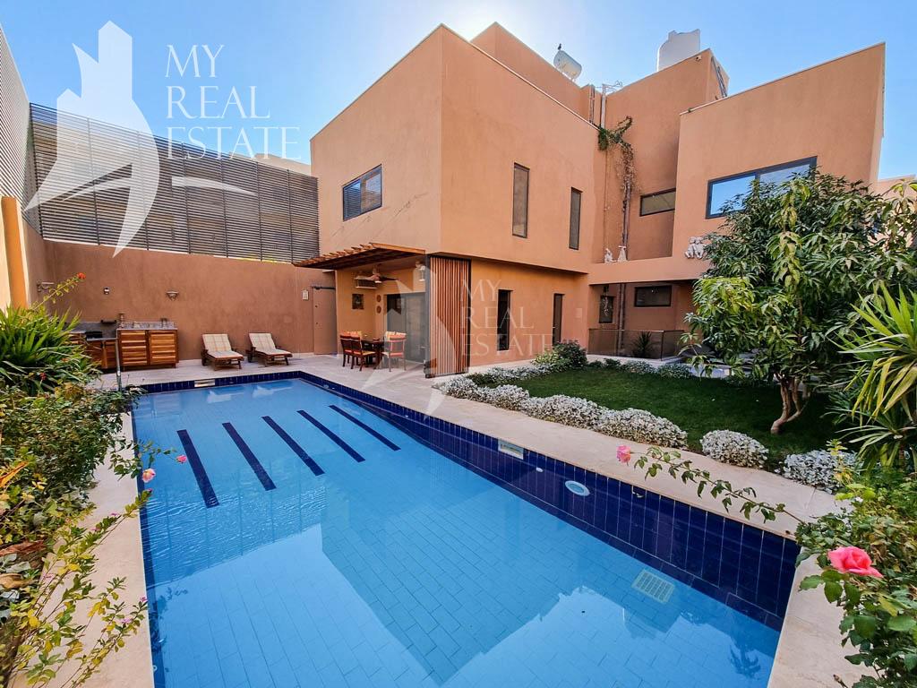 4 bedroom villa with a pool in Magawish