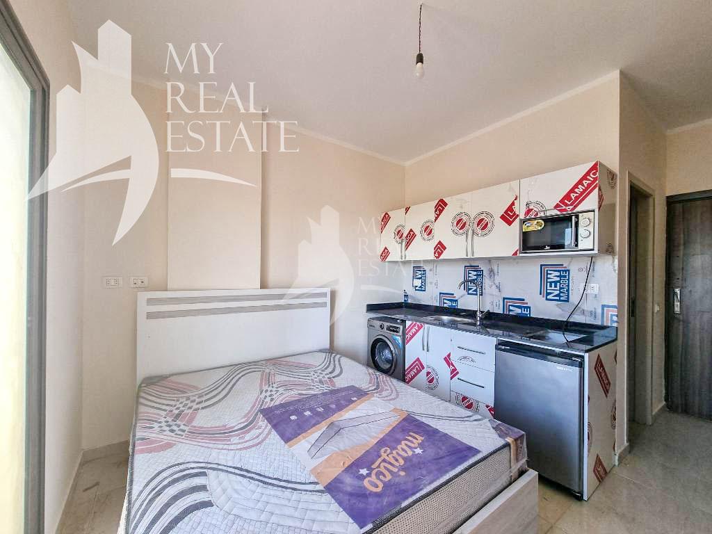 Ready to move in studio in Aqua Tropical